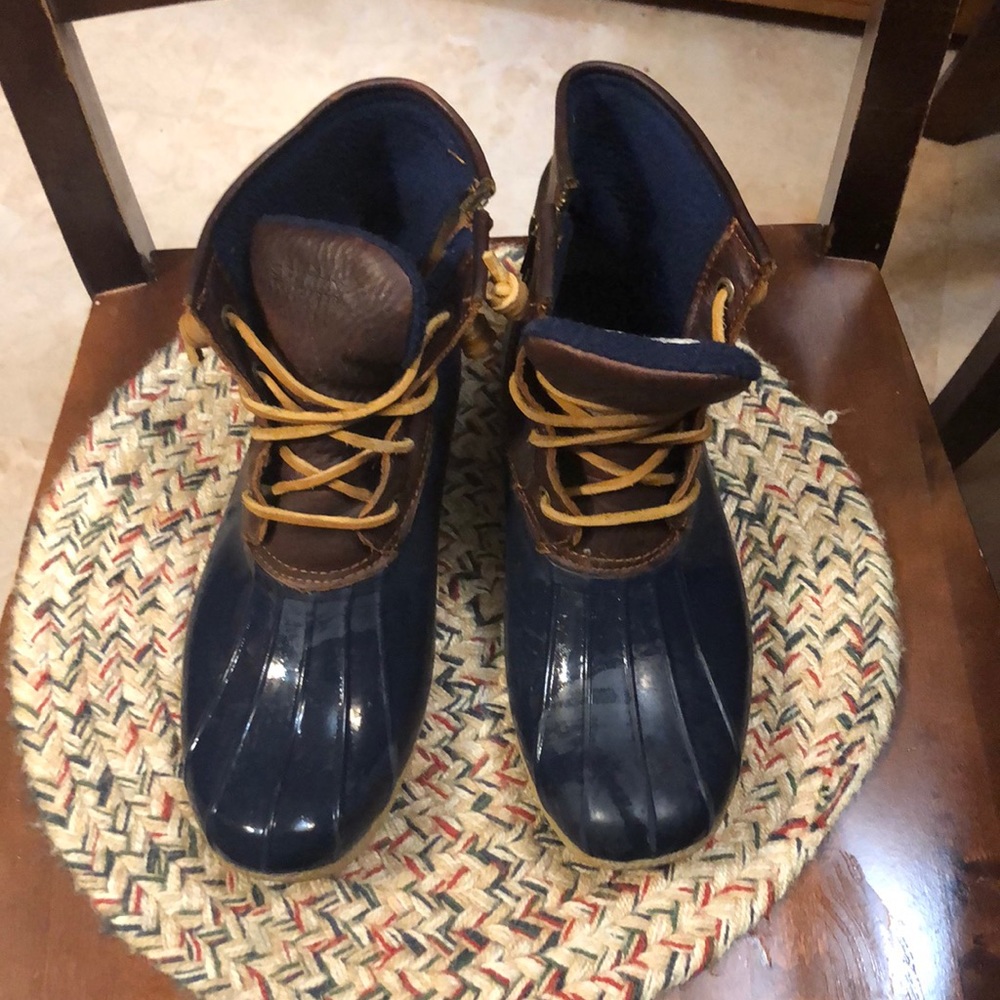 Navy and brown leather Sperry Boots